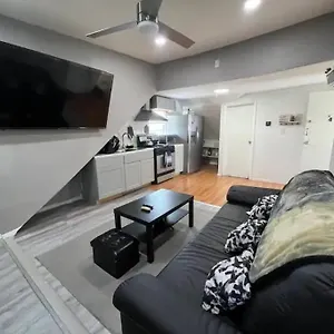 Cozy 2 Bedrooms Apartment